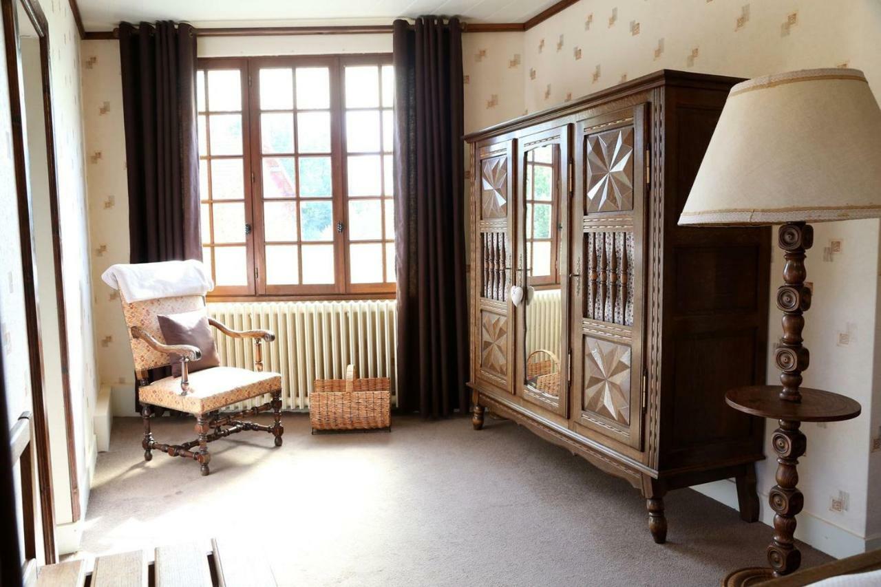 Le Robinson Bed & Breakfast Mezieres-sur-Oise Eksteriør bilde